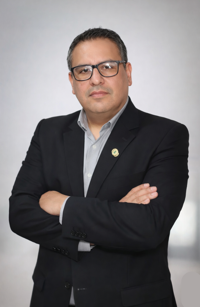 Mg. Luis Enrique Carrión Herrera
